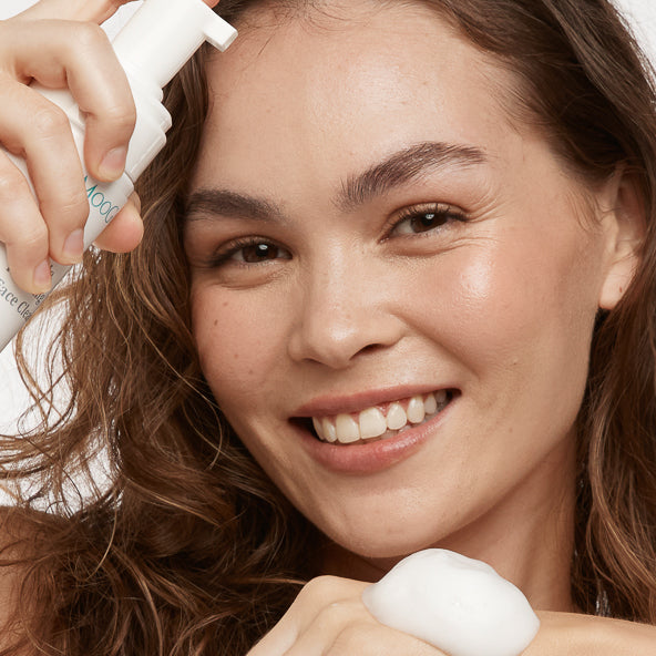 Gentle Foaming Face Cleanser | All Skin Types – MooGoo Malaysia